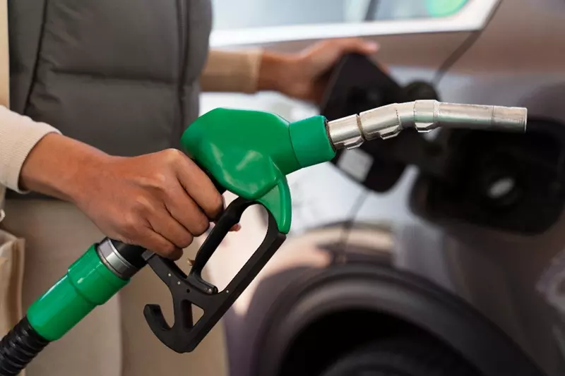 Apakah Mesin Diesel Lebih Irit daripada Mesin Bensin? | Suzuki Jember